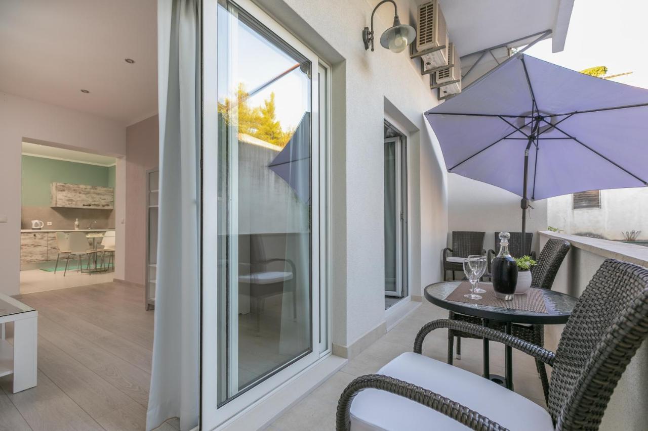 Apartmani Dijana Podgora Exterior foto